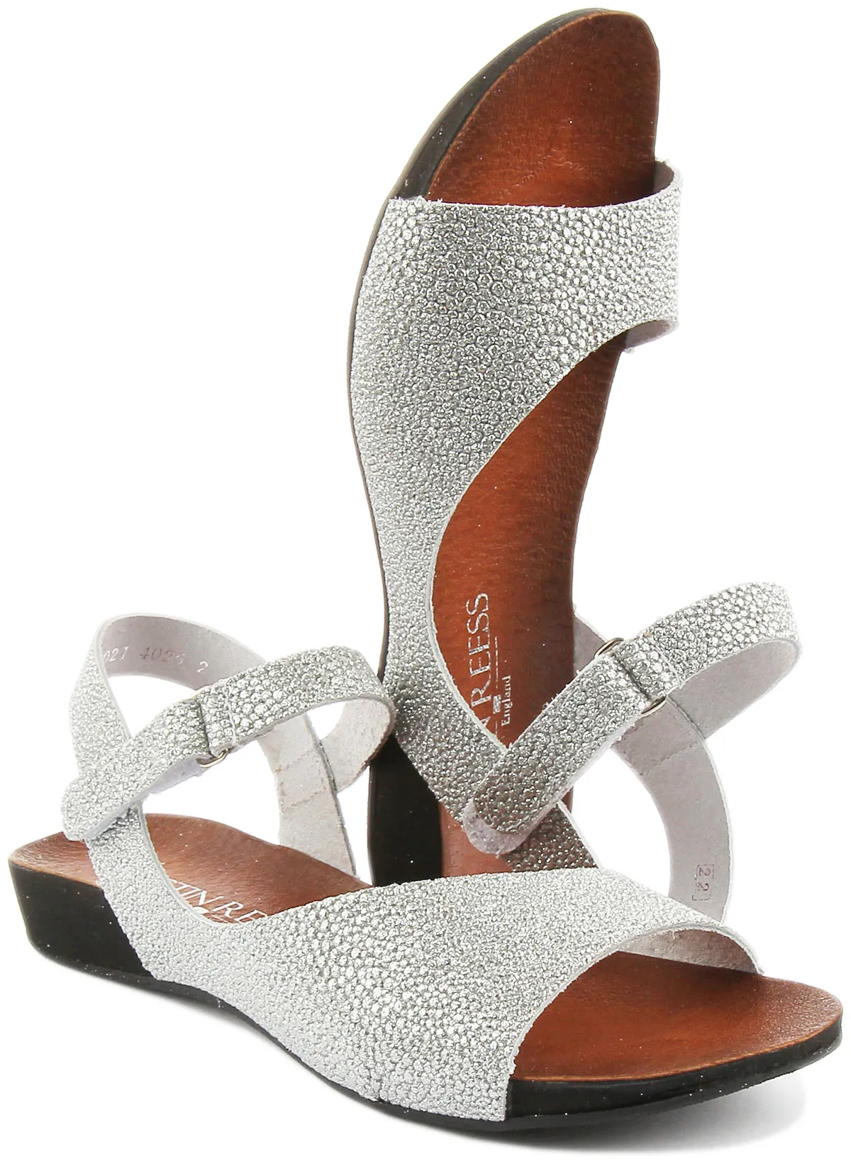 Jimena Flat Comfort Sandal with Strap in Silver